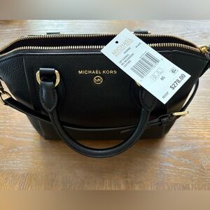 NWT Michael Kors Sienna Med Black Leather Messenger Crossbody Bag w/gold accents